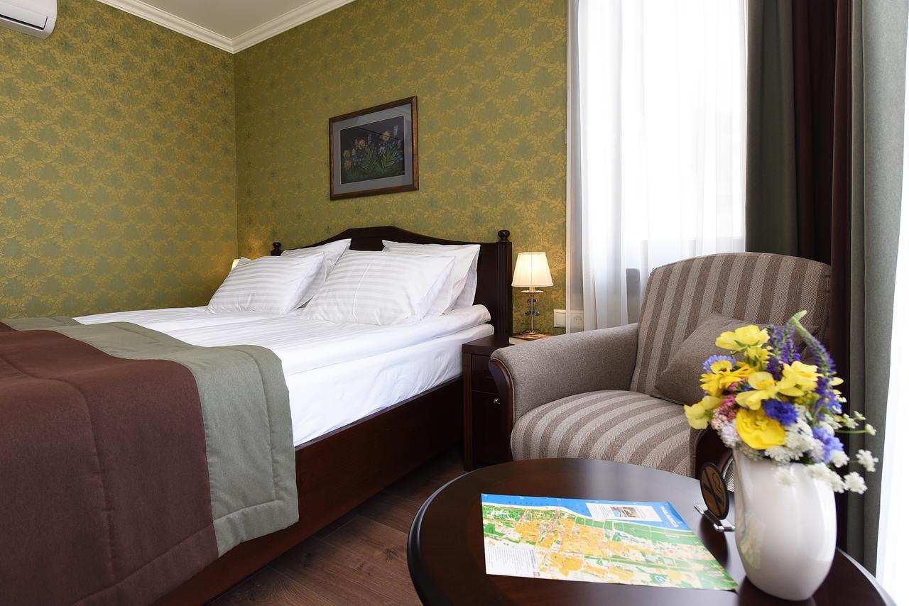 Key For Rest Hotel Palanga Buitenkant foto